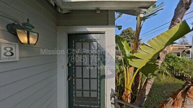 328 W Pedregosa St in Santa Barbara, CA - Building Photo - Building Photo