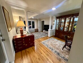 111 Fort Hale Rd in New Haven, CT - Building Photo - Building Photo