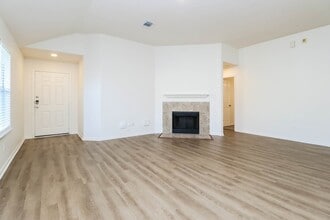 1506 Imperial Manor Ln in Houston, TX - Building Photo - Building Photo