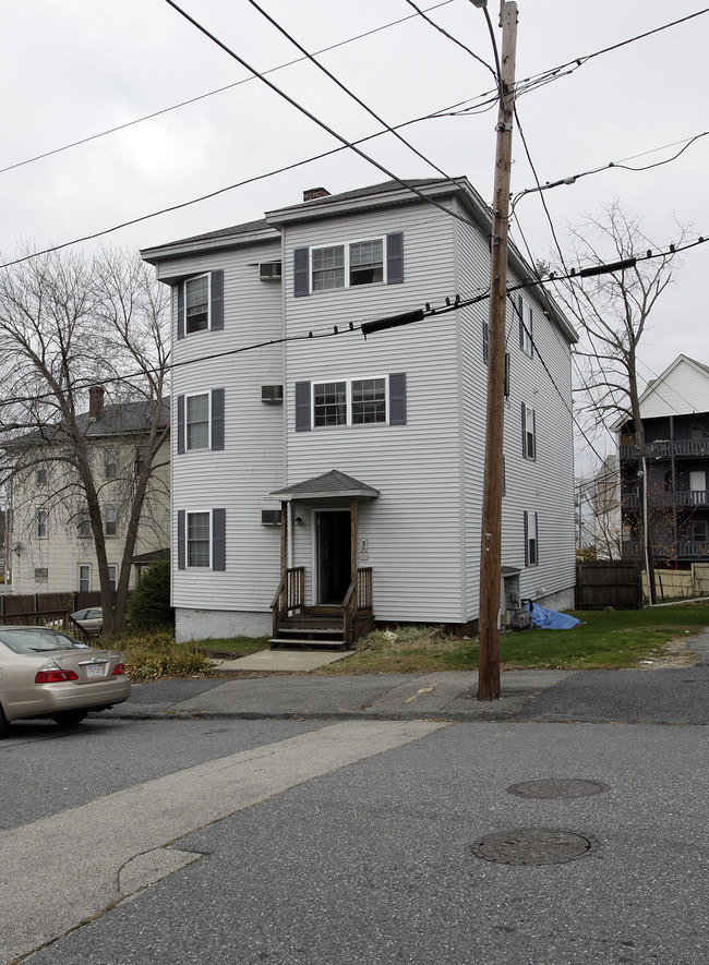 1 Watson Ave in Worcester, MA - Foto de edificio - Building Photo