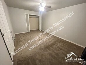 11388 Williford Rd in Lumberton, TX - Building Photo - Building Photo