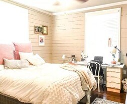 301 Ayrshire St in College Station, TX - Building Photo