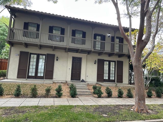 2744 Redbridge Rd in Tracy, CA - Foto de edificio