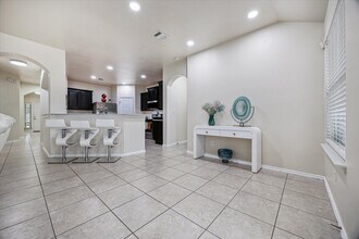 3636 Anchor Bay Dr in Pflugerville, TX - Building Photo - Building Photo