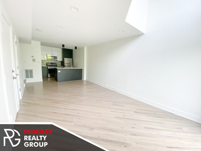 1014 W Grace St, Unit #944-C101