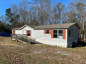 7036 Mountain Ridge SE in Acworth, GA - Building Photo