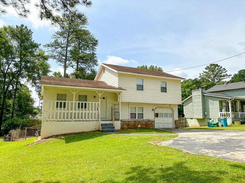 5506 Singleton Rd in Norcross, GA - Building Photo