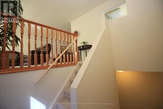 893 Lawson Rd in London, ON - Building Photo - Building Photo