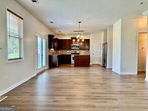 3363 Willow Meadow Ln in Douglasville, GA - Building Photo - Building Photo