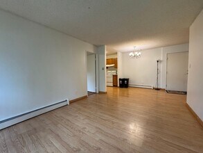 860 W Moorhead Cir in Boulder, CO - Building Photo - Building Photo