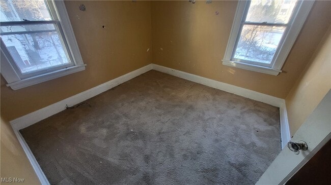 property at 991 E 143rd St