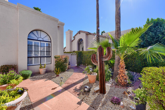 10153 E Topaz Dr in Scottsdale, AZ - Building Photo - Building Photo