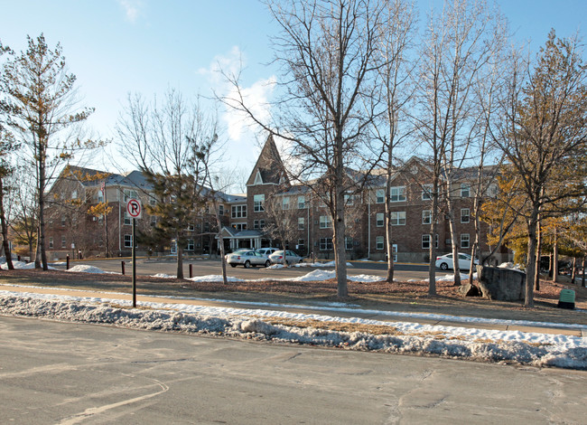 Eagle Ridge Place in Burnsville, MN - Building Photo - Building Photo