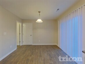 2688 Mcintosh St, Unit 01-318 in Dallas, NC - Foto de edificio - Building Photo