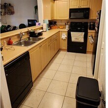 2577 SW 83rd Ter in Miramar, FL - Building Photo - Building Photo