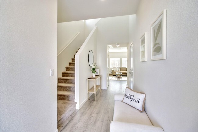 4040 Trailblazer Loop in Roseville, CA - Building Photo - Building Photo