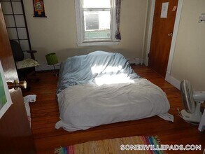 83 Yorktown St, Unit 1 in Somerville, MA - Building Photo - Building Photo