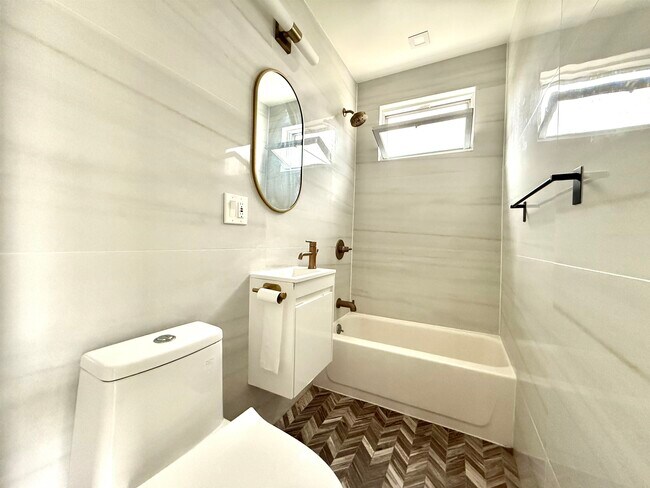 68 Bevan St in Jersey City, NJ - Building Photo - Building Photo