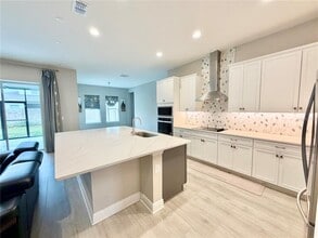 19153 Planetree St in Orlando, FL - Building Photo - Building Photo