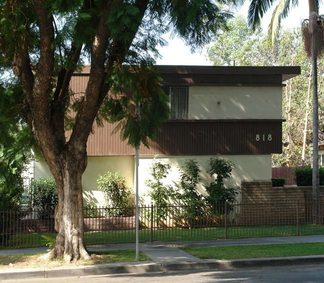 818 N Lacy St in Santa Ana, CA - Building Photo - Building Photo