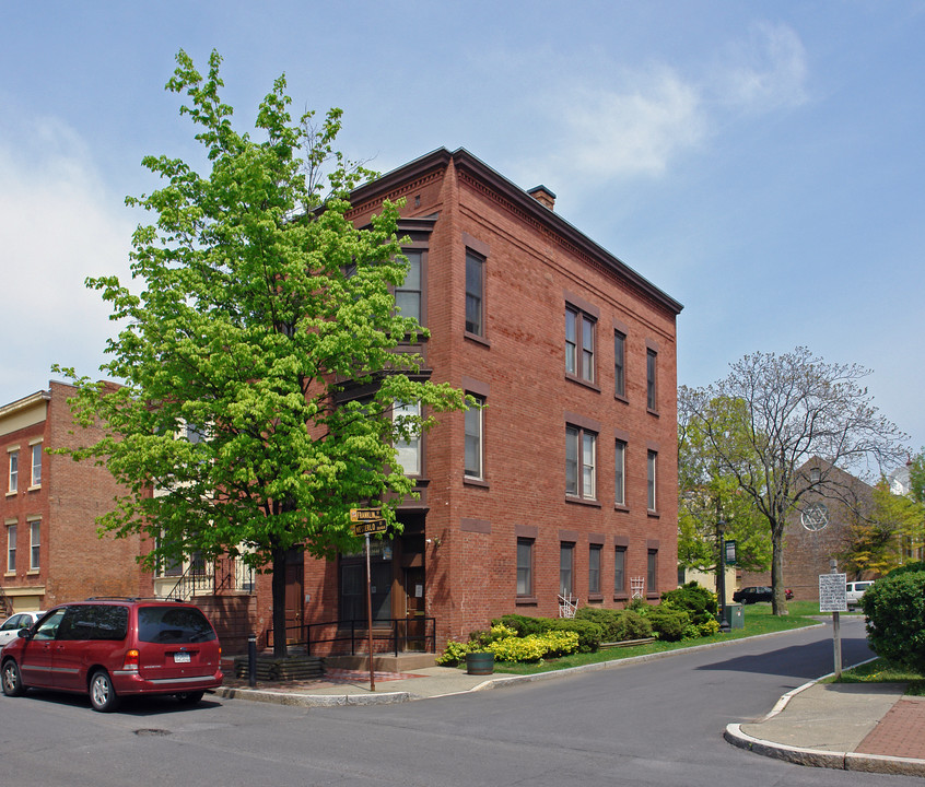 68 Westerlo St in Albany, NY - Building Photo