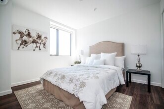 76 Parker Hill Ave, Unit 404 in Boston, MA - Foto de edificio - Building Photo