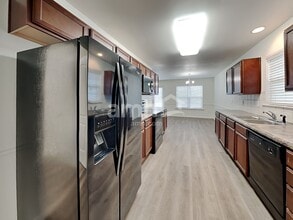 102 Graphite Dr in Gibsonville, NC - Building Photo - Building Photo