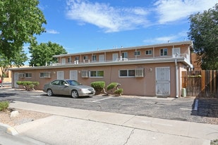 2601 Silver Ave SE in Albuquerque, NM - Building Photo
