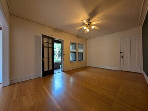 2522 N Kedzie Blvd in Chicago, IL - Building Photo - Building Photo