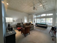 3035 N Southport Ave, Unit 1F in Chicago, IL - Building Photo - Building Photo