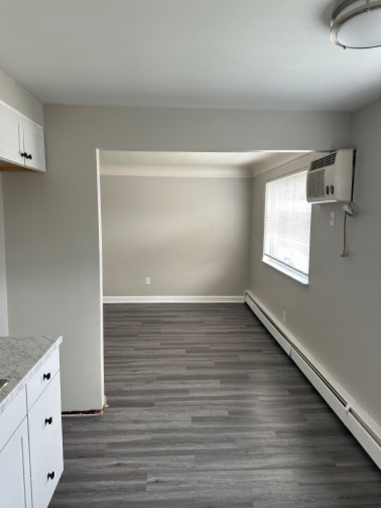 3954 Washington Ave in Cincinnati, OH - Building Photo