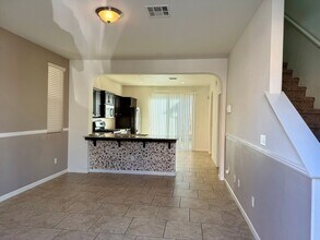 3762 Friendship Ln in Clovis, CA - Building Photo - Building Photo