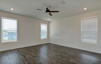 7125 Wheyfield Dr in Charlotte, NC - Building Photo - Building Photo