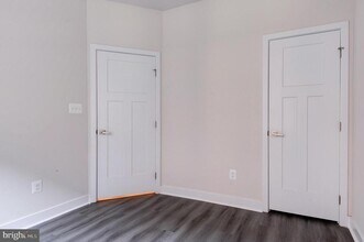 13927 Airfoil Rd in Herndon, VA - Building Photo - Building Photo