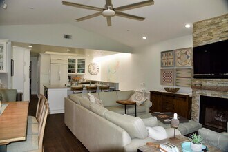 4885 Sandyland Rd, Unit 2 in Carpinteria, CA - Building Photo - Building Photo