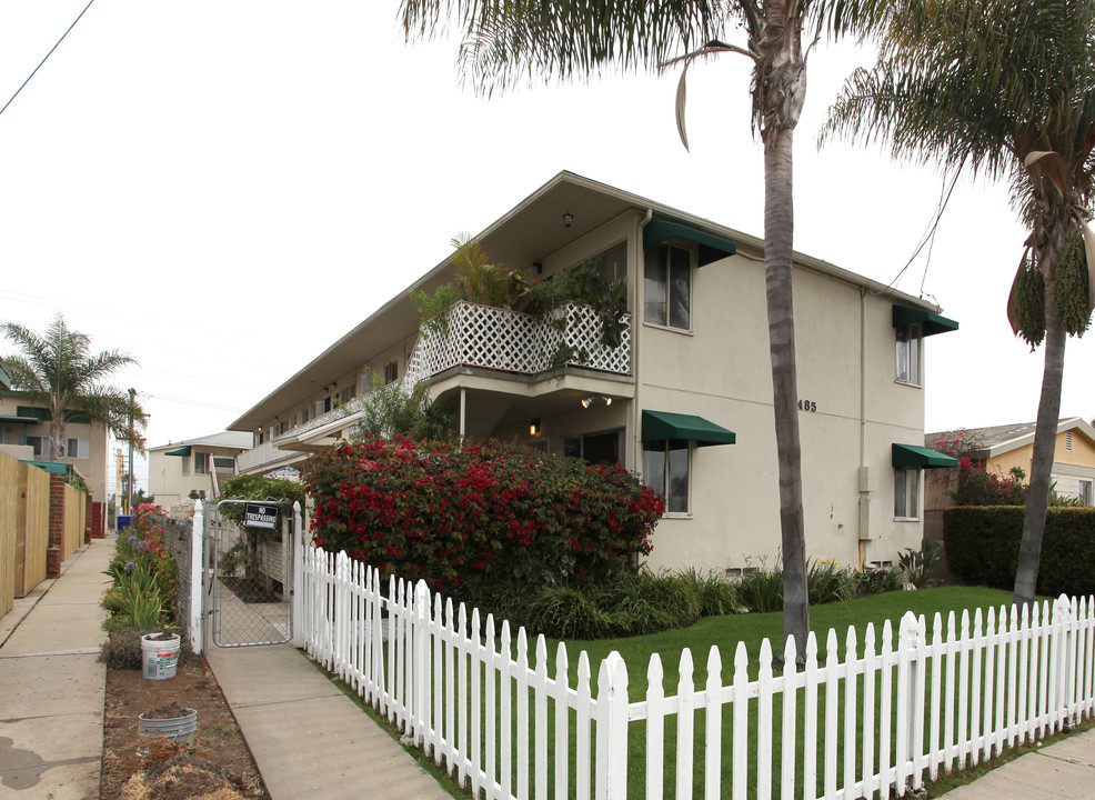 Illinois Street Apartments in San Diego, CA - Building Photo