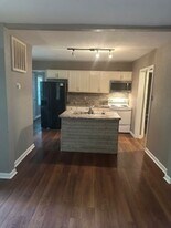 7943 Garfield Ave in Kansas City, MO - Building Photo