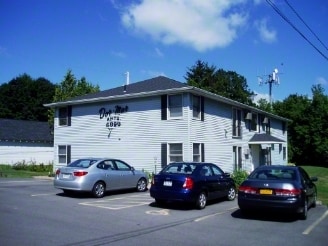 Dor-Mar Apartments in Syracuse, NY - Foto de edificio