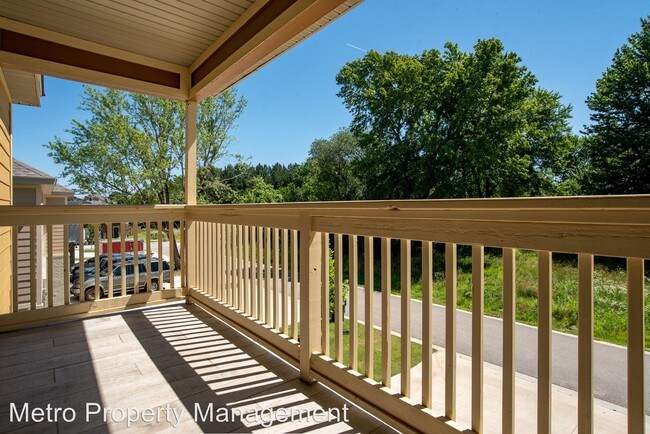 1322 N Corsica Dr in Fayetteville, AR - Building Photo - Building Photo