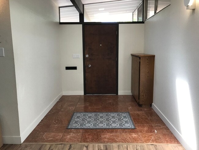 1125 Dartmouth Pl in Davis, CA - Building Photo - Building Photo