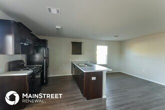 7043 Cozy Run in San Antonio, TX - Building Photo - Building Photo