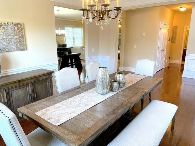 property at 6117 Golf View Crossing
