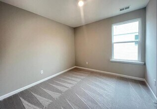 140 Golden Eagle Pkwy in Braselton, GA - Building Photo - Building Photo