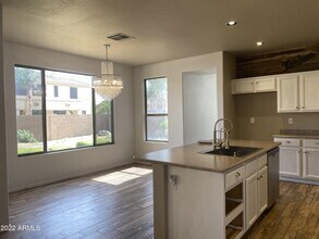 5171 W Karen Dr in Glendale, AZ - Building Photo - Building Photo