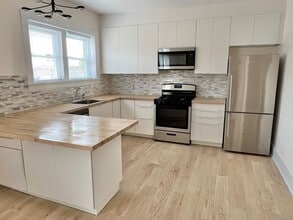 77 Glenbrook Rd in Stamford, CT - Building Photo - Building Photo
