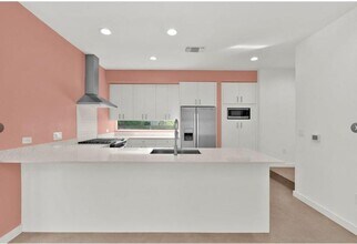 203 E 46th St in Austin, TX - Building Photo - Building Photo