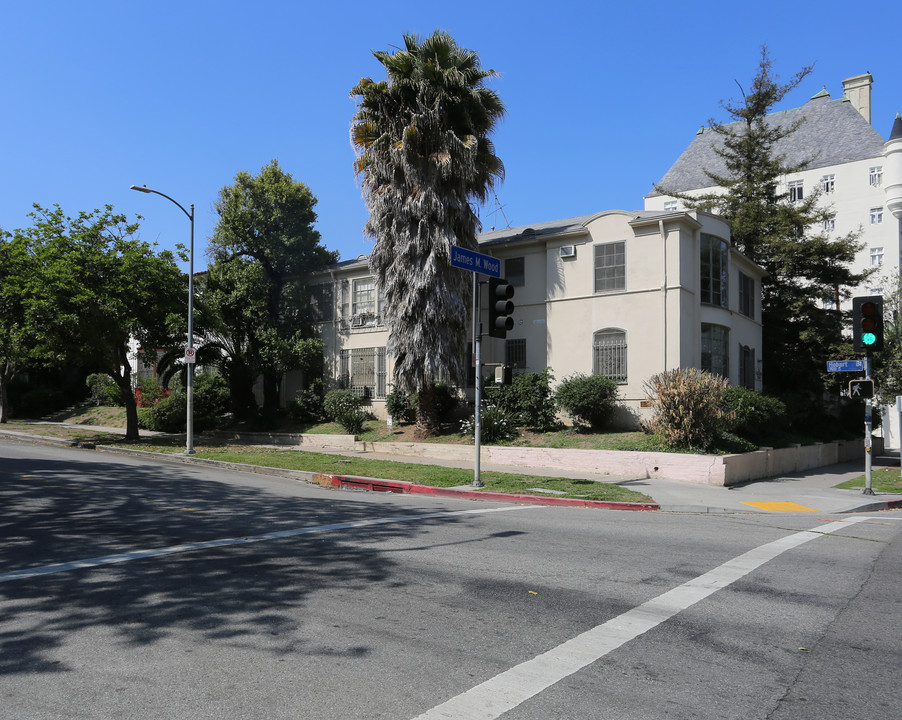 3360-3364 W 9th St in Los Angeles, CA - Building Photo