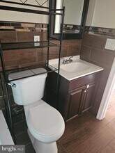 522 W Westmoreland St in Philadelphia, PA - Building Photo - Building Photo