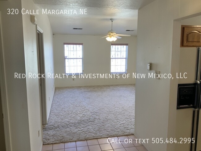 320 Cll Margarita NE in Los Lunas, NM - Building Photo - Building Photo