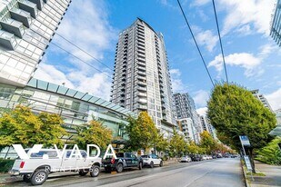 1155 Seymour St in Vancouver, BC - Building Photo